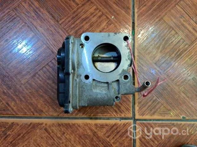 Cuerpo de aceleración Yaris 2010