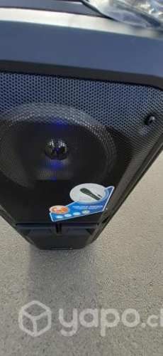 Con bluethoot USB parlante.nuevo 6000 watts