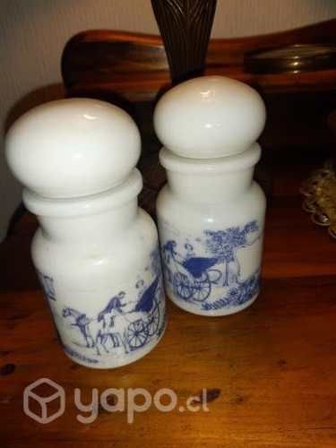 Contenedores vintage cremopal belgas