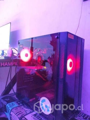 Pc gamer apto para jugar y trasmitir