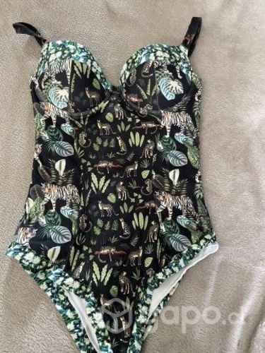 Traje de baño nuevo