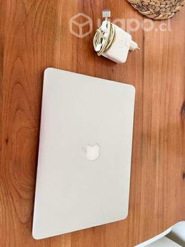 MacBook Air 2017 i5 256gb 8gb ram