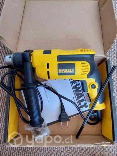 Taladro percutor dewalt