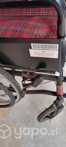 Silla de ruedas, está nueva,1 uso