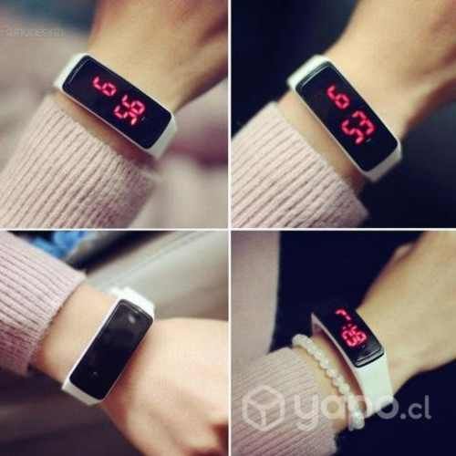 Reloj Pulsera Digital Led Sport Unisex de Silicona