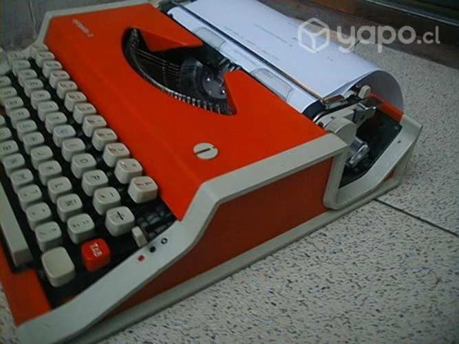 Maquina escribir antigua buen estado