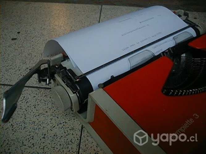 Maquina escribir antigua buen estado