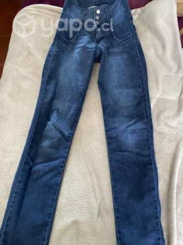 Jeans a la cintura 38