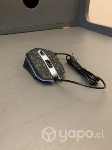 Teclado y mouse gamer SIN USO