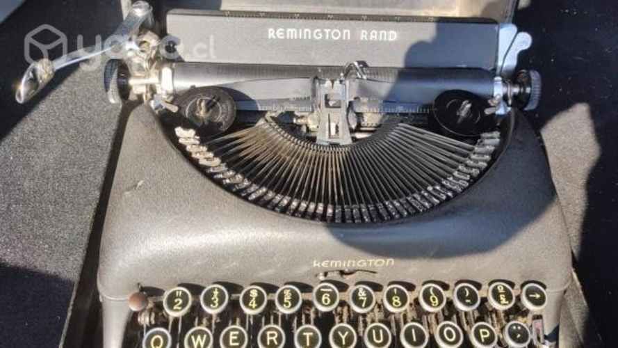 Máquina de e escribir antigua