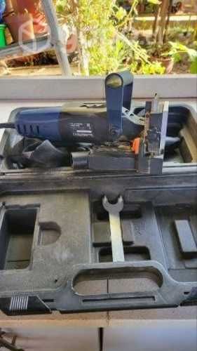 Ensambladora tarugadora