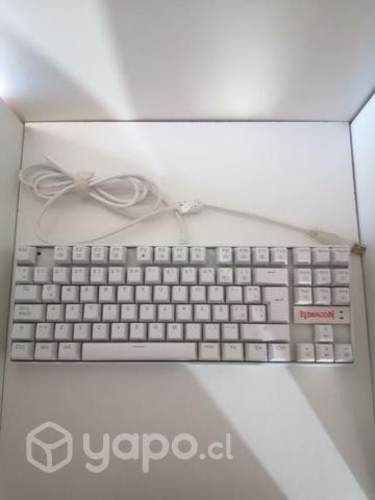 Teclado Redragon Kumara full RGB