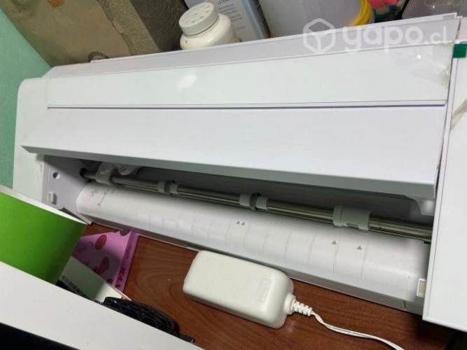 CAMEO 4 - Semi Nueva