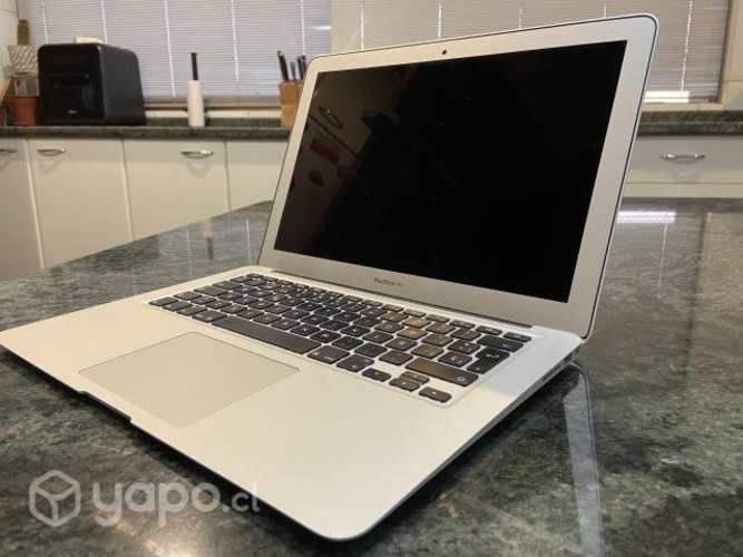 MacBook Air (13-inch, 2017)