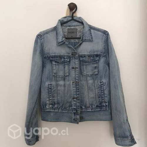 Chaqueta JEAN talla m marca wados