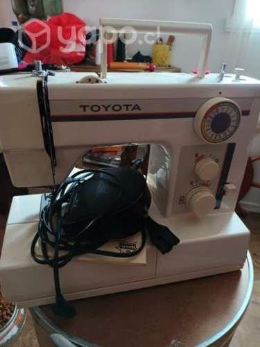 Máquina de coser toyota