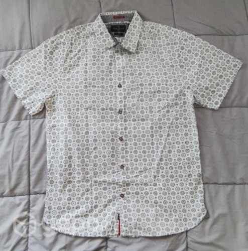 Camisa manga corta con diseño