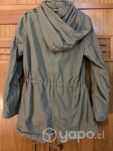 Chaqueta verde militar