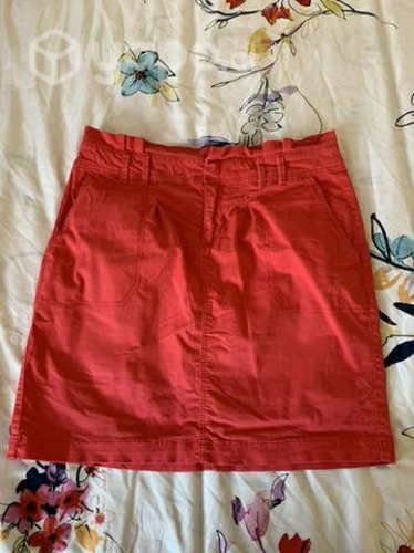 Falda, un básico en talla S (38)