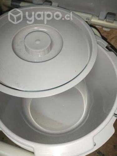 Silla con orinal plegable