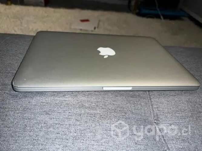 Macbook Pro Mid Plateada 2014