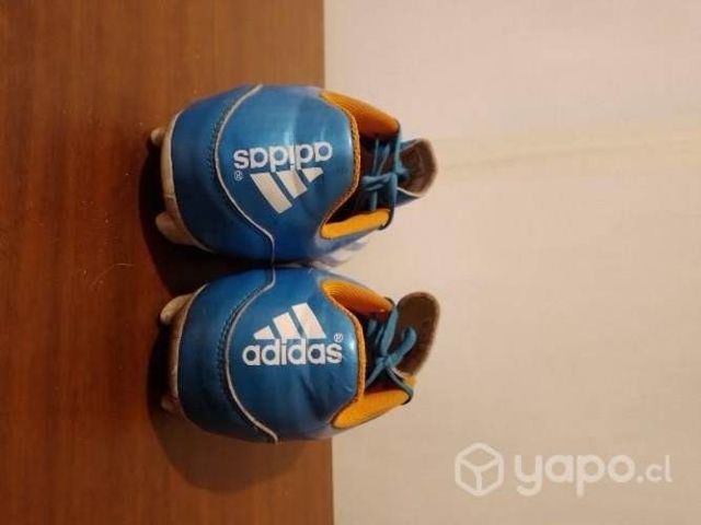 Chutiadores adidas talla 43