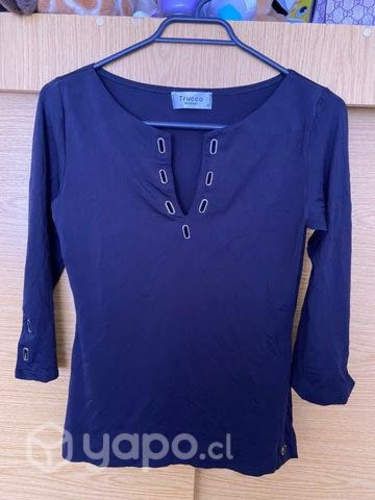 Ropa en buen estado casi nueva