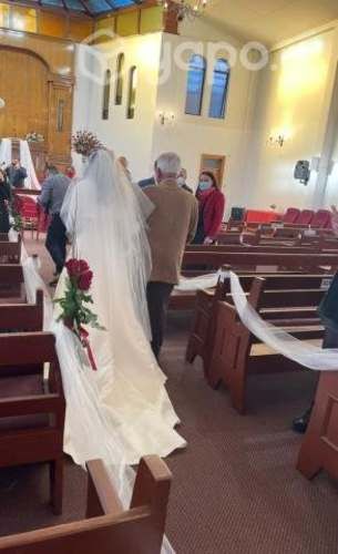 Hermoso vestido de Novia