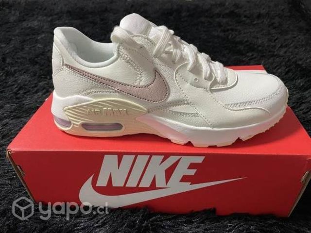 Nike Air Max excee