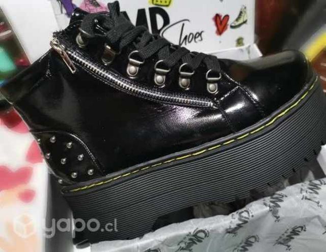 Botin tachas plataforma