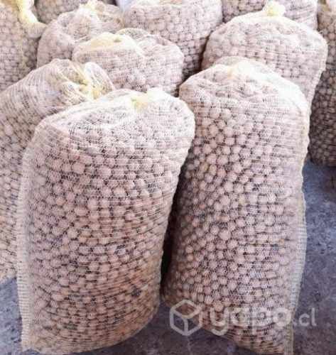 Nueces Chandler pequeñas