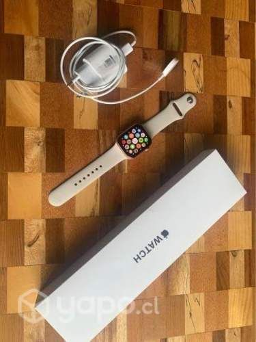 Apple Watch SE 44 mm