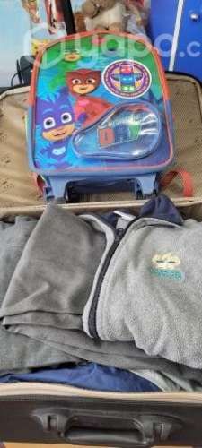 Adventista, uniforme y mochila