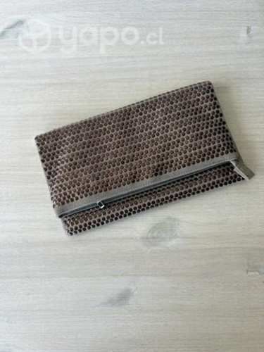 Cartera de mano (tipo Sobre) marca PRÜNE, sin uso