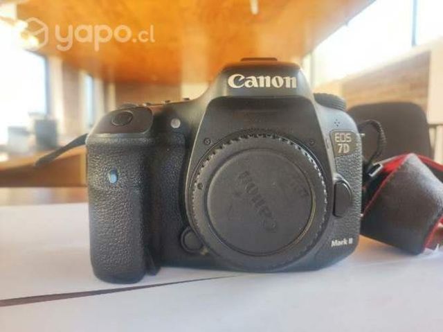 Canon 7D Mark II