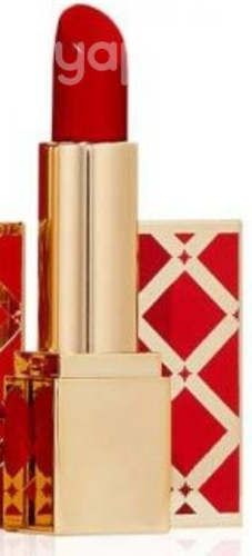 Lindo labial marca Estée Lauder nuevo