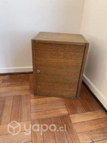 Mesita o mesa de apoyo