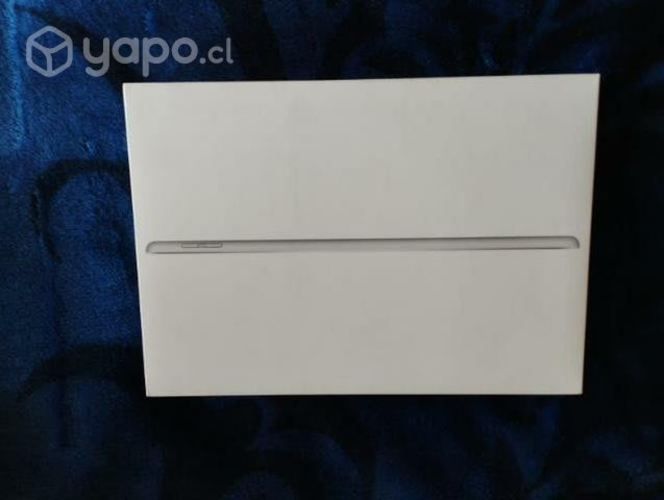 IPAD 10.3 (128 GB) Semi nuevo único dueño