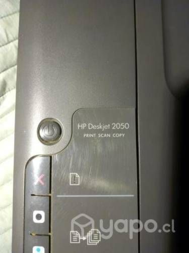 Impresora Multifuncional HP Deskjet 2050