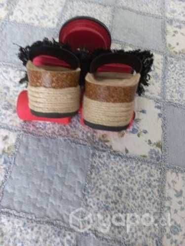 Sandalia con plataforma