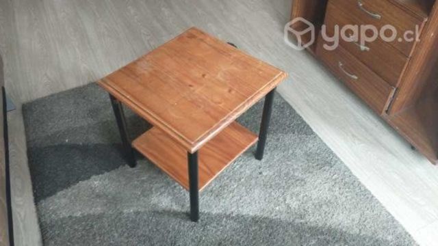 Mesa lateral madera hierro