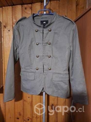Chaqueta Marca H&M
