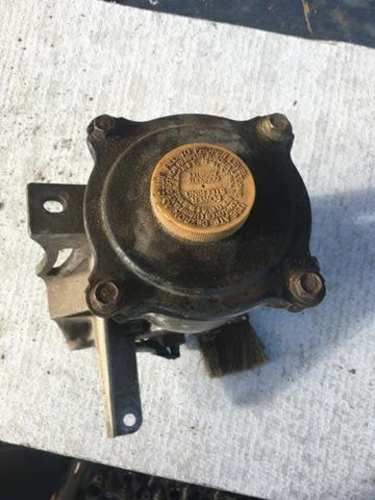 Bomba dirección S Forester 2.0 año 2000