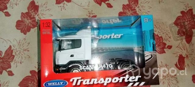 Camiones escala 1/32