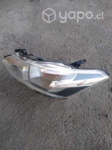 Optico Toyota New Yaris 13/19 izquierdo