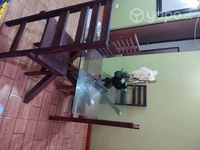 Comedor más 5 sillas