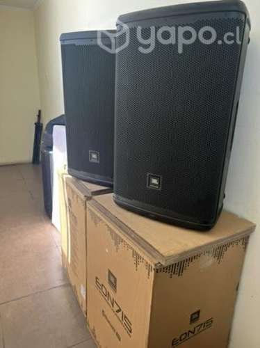 Jbl 715 activo