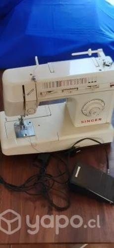 Máquina de coser Singer