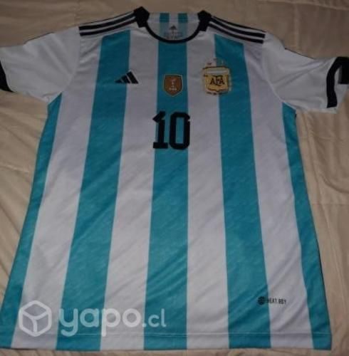 Camiseta Argentina Messi con logo Campeón 2022