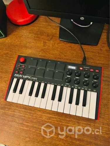 Controlador Midi Akai MPK3